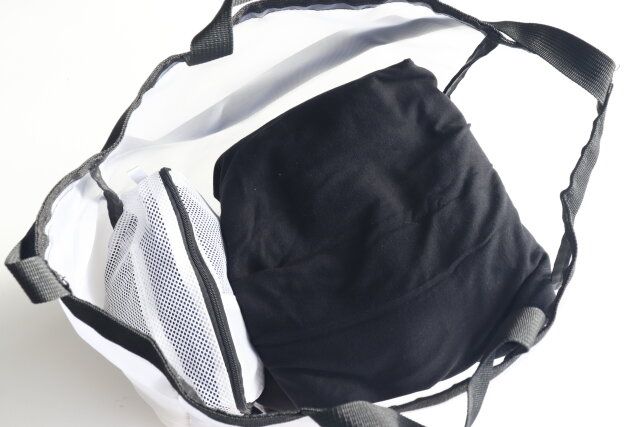 ダイソー 2WAYメッシュトートバッグ 収納力