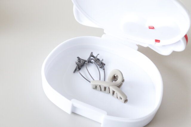 セリア 小物ケースK／T赤 アクセサリー入れ