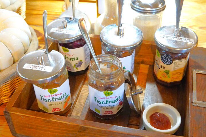 朝一番に訪れたい♪緑に囲まれたベーカリーレストラン「ル・パン・コティディアン芝公園店」