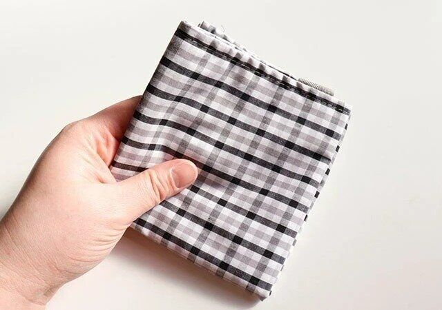 ダイソー ハンカチになるエコバッグ