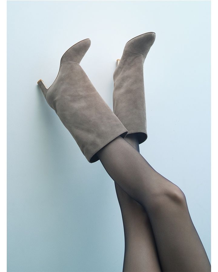 画像: NEBULONI E. スエードミドルブーツ ¥83,600 出典：ネブローニ