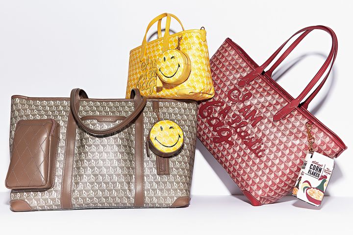 アニヤハインドマーチのI AM A Plastic Bagのサイズ＆色違いのラインナップ