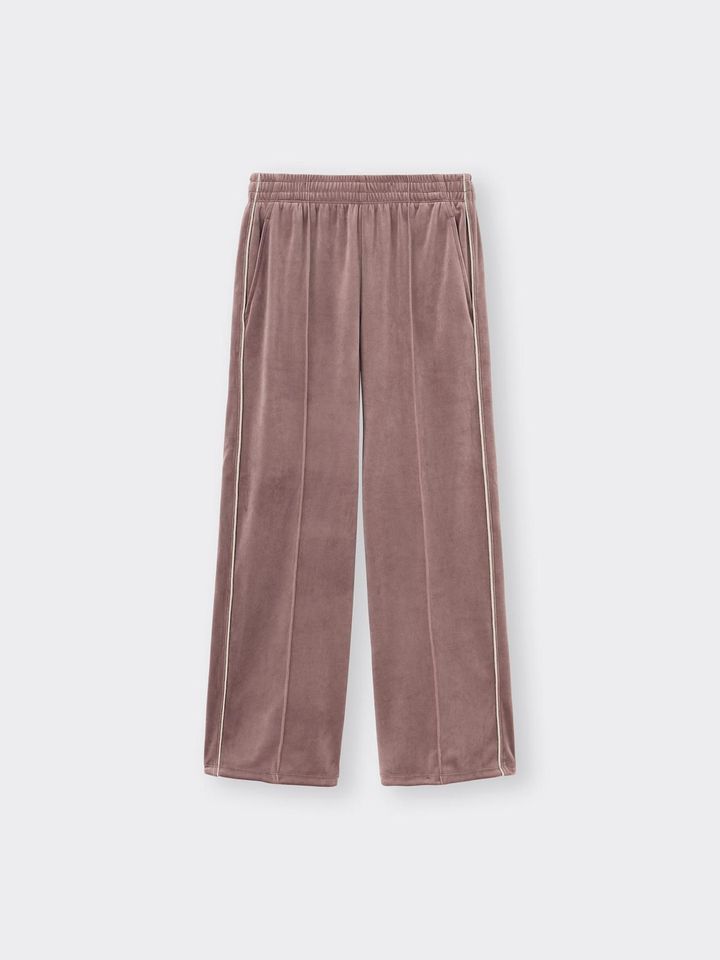 画像2: 出典：GU