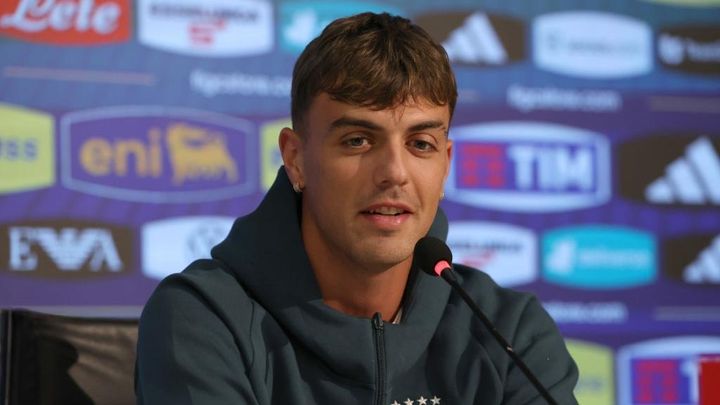 ついに親子3代アズーリ！22歳ダニエル・マルディーニ、初々しい「イタリア代表ユニ姿」がこれ