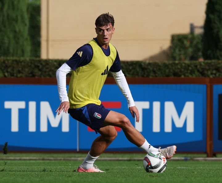 ついに親子3代アズーリ！22歳ダニエル・マルディーニ、初々しい「イタリア代表ユニ姿」がこれ