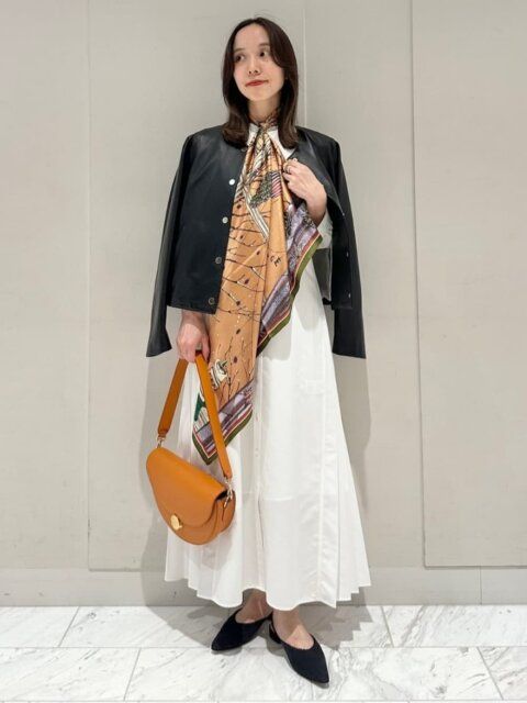 シャツワンピースコーデ4