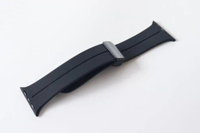 ダイソー スマートウォッチバンド（シリコーン製、三つ折れバックル）