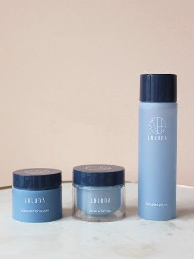 《マイリトルボックス》の特別号が到着！豪華な6ブランドのコスメとツイードポーチがセットになった年に一度のプレミアムボックス