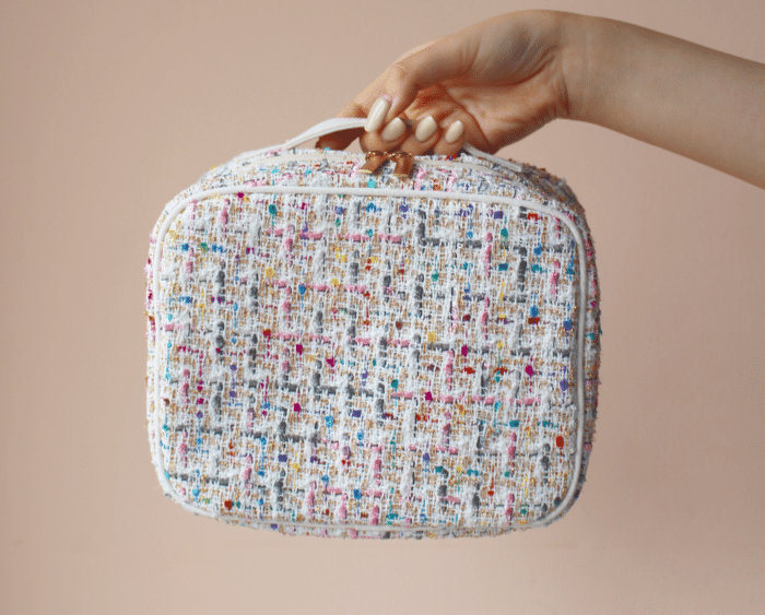 《マイリトルボックス》の特別号が到着！豪華な6ブランドのコスメとツイードポーチがセットになった年に一度のプレミアムボックス