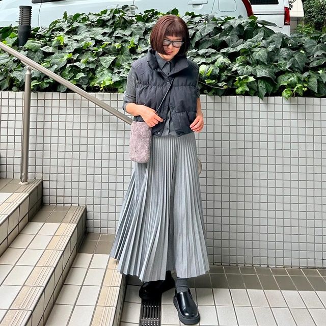 プリーツロングスカート×UNIQLO：Cのブラックの「クロッグシューズ」