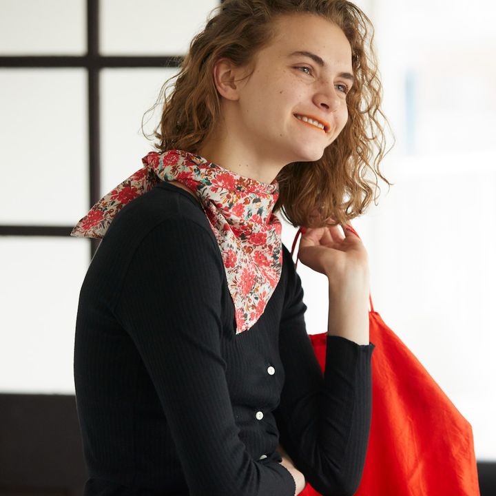 【2024】一枚あると便利「黒カーディガン」が主役の大人コーデ６選をFUDGEが伝授