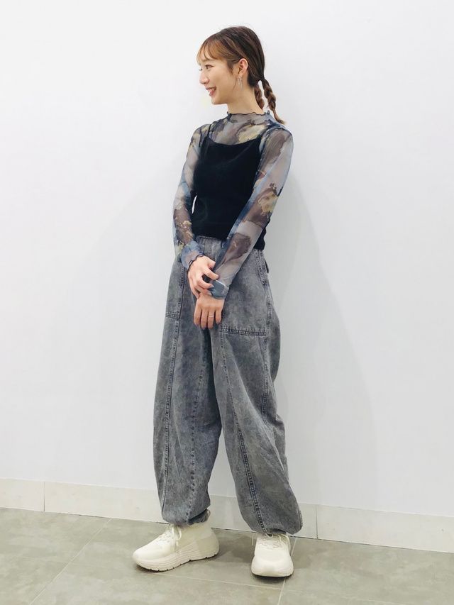 画像2: 出典：GU