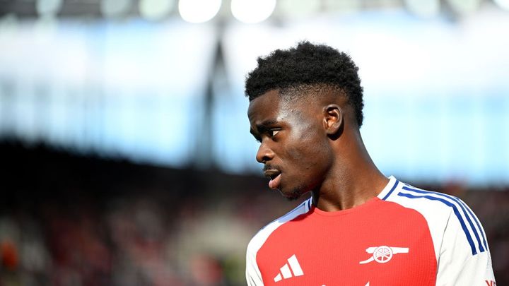 ブカヨ・サカへの人種差別発言の大学生、実刑判決を逃れる