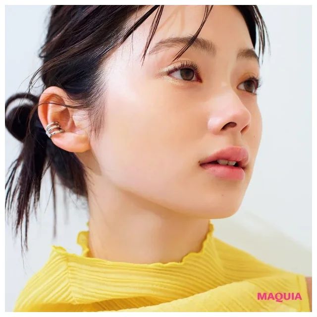 エレガンス ラズル スターアイカラーを使ったおすすめメイクのやり方_エレガンス ラズル スターアイカラー S03を使ったメイク