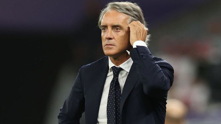 日本代表に完敗のサウジアラビア、「年俸40億」マンチーニ監督の電撃解任も