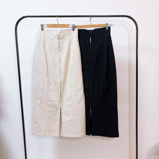 しまむらのストレッチフロントジップナロースカート