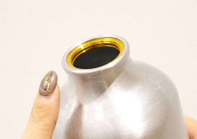 ダイソー アルミボトル（カラビナ付、550mL） 仕様
