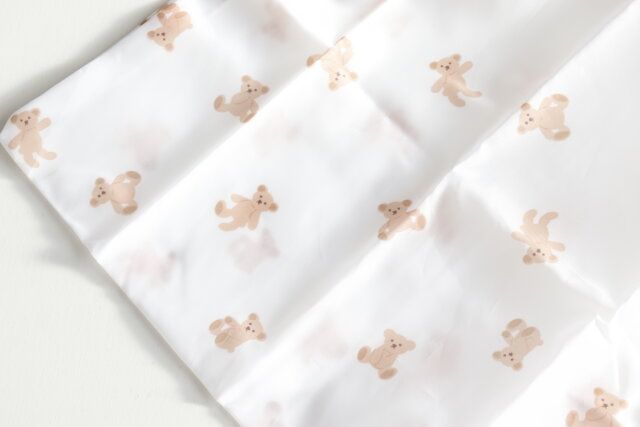 ダイソー 折りたたみショッピングバッグ（クマ） デザイン