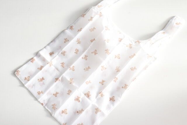 ダイソー 折りたたみショッピングバッグ（クマ）