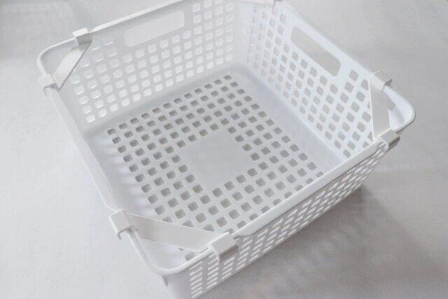 ダイソー のせる！積み重ねるパーツ（type1、8個） 四隅にパーツを引っ掛ける