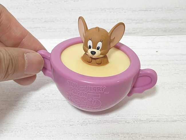 ハッピーセット「トムとジェリー」