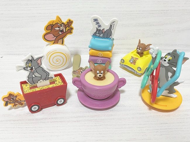 ハッピーセット「トムとジェリー」