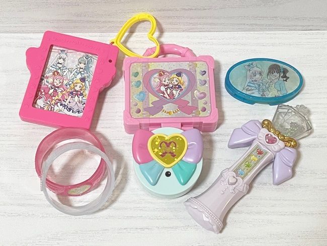 ハッピーセット「わんだふるぷりきゅあ！」