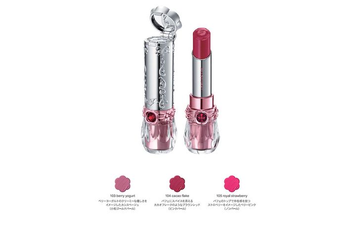 ジルスチュアート リップブロッサム グロウ ギルティパフェタイム（全3色）／各￥3,520（税込み）