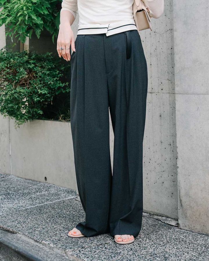 秋トップスと相性のいい“ルーズボトム”スタイル5選。柄やシルエットにこだわりが光る【TOKYO SNAP】