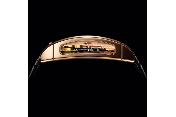 コルムのゴールデンブリッジ クラシック