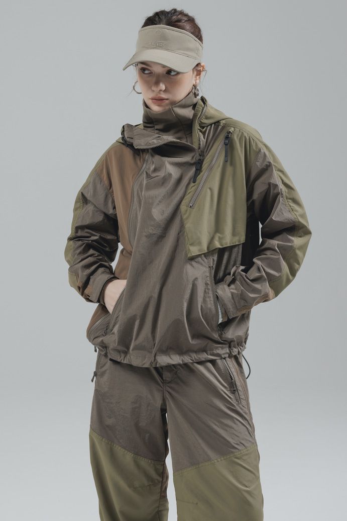 セットアップでも、単体でも。スポーツと街着が両立したゴルフウェア