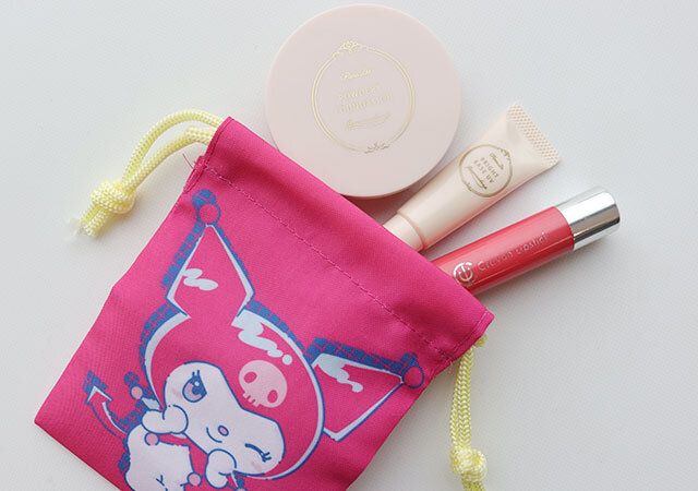 ダイソーのミニサイズの40323 プチ巾着 KU カラフル