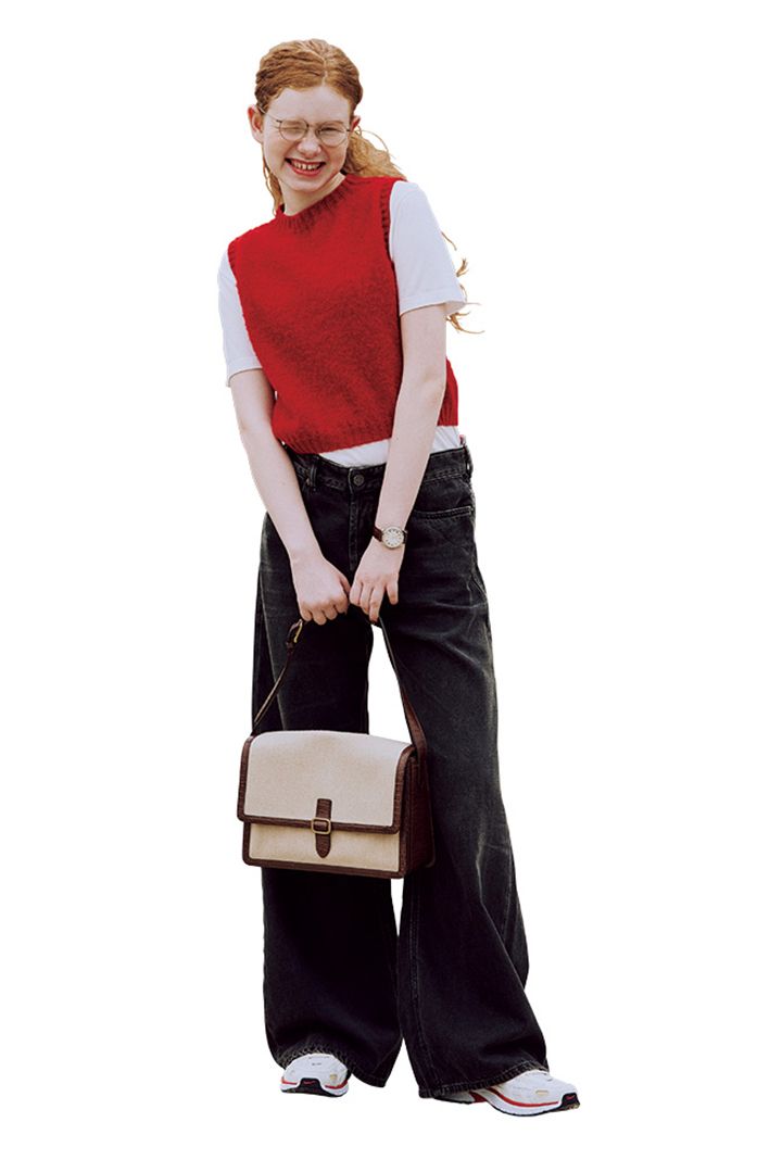 肌寒いけど少し暑い…季節の変わり目に大活躍のベストのコーデ8選