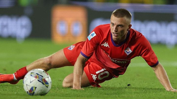 性的暴行容疑が晴れたスター選手、「幼い娘を含む2児の父として、3人の妹を持つ身として、真の暴力被害者である女性たちの妨げに…」