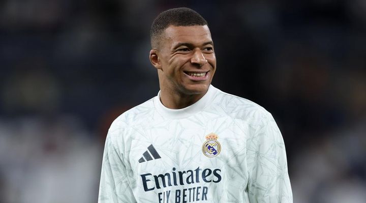 世界的スターの夜遊び問題、代表監督の発言が話題に