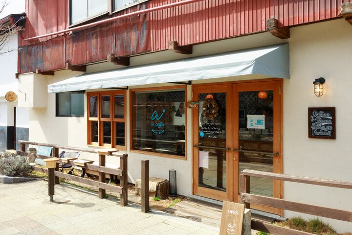 芸術祭も開催中。ラ・カスタの庭園やカフェを訪ねて長野県・大町へ