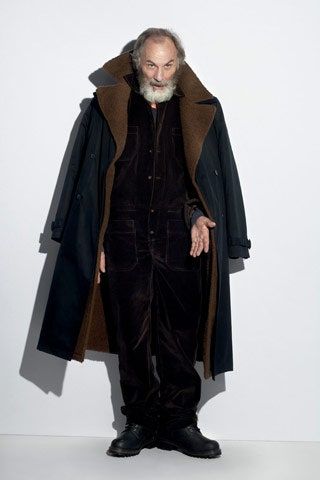 アダム キメル 2008-09年秋冬メンズコレクションより。