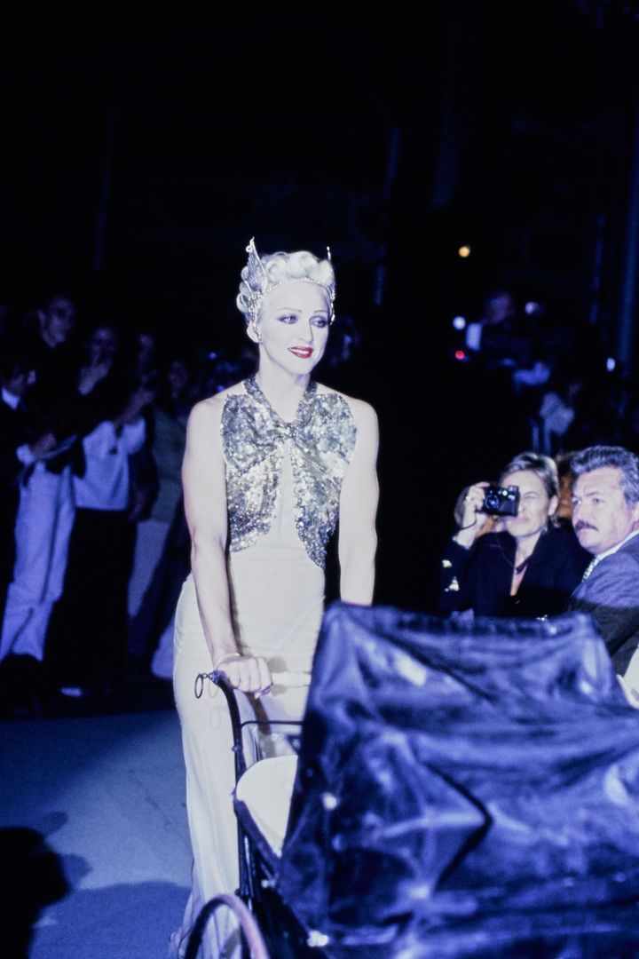 ジャンポール・ゴルチエ 1995年春夏コレクションより。