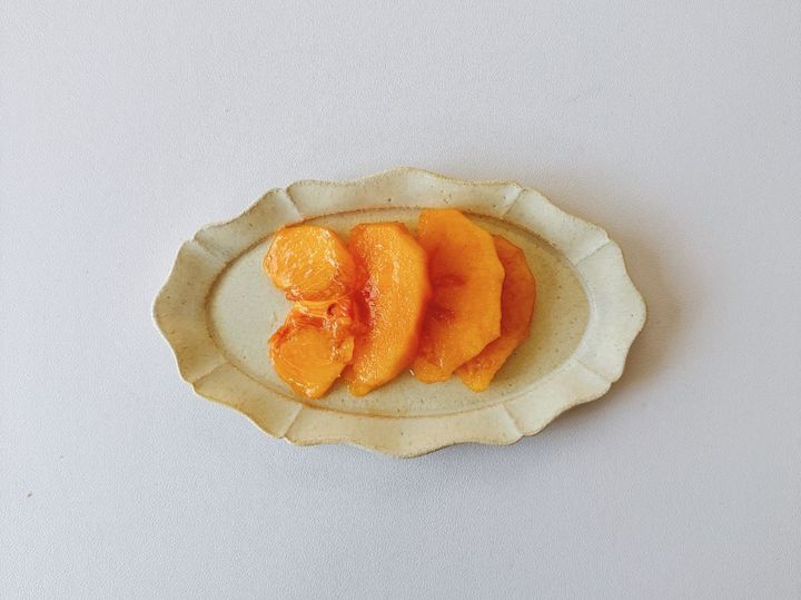 秋に食べたい、柿とクリームチーズのハニーサンドの作り方【パン好きなsumire.のバゲットサンドのレシピ vol.27 〜レシピで旅するヨーロッパ〜】