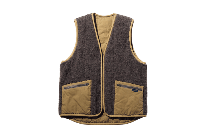 〈ラベンハム〉 × 〈イレーヴ〉のリバーシブルキルティングベスト