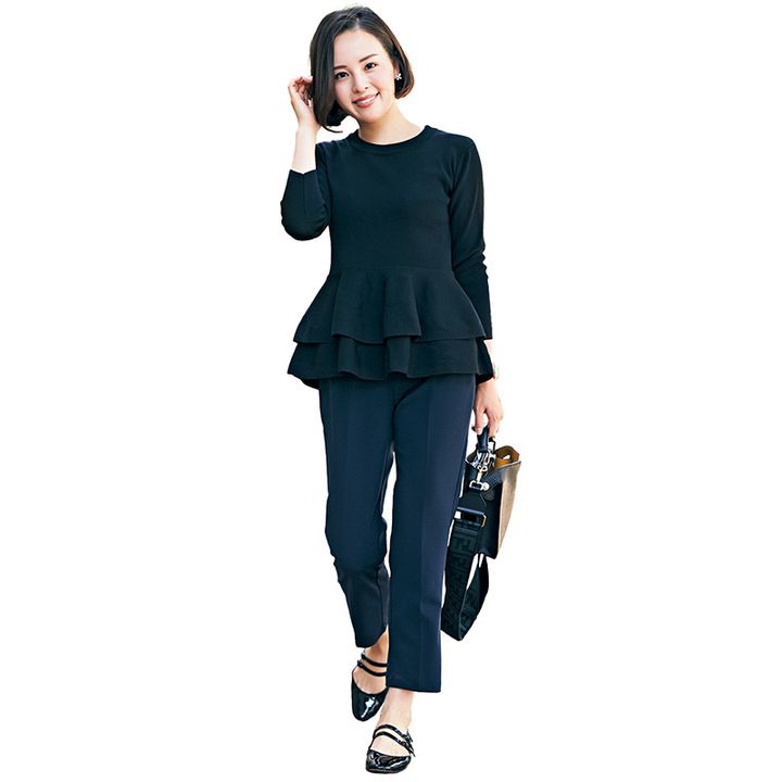 韓国ヨガブランドで雨の日はアクティブなネイビーコーデ