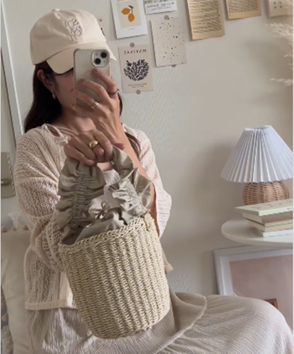 しまむら「Hペーパーフリル手2WAYバッグ」