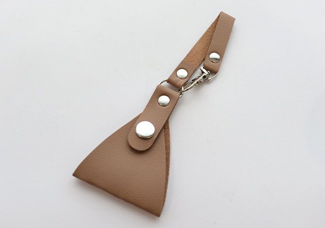 キャンドゥのおすすめ200 フェイクレザーグローブホルダー