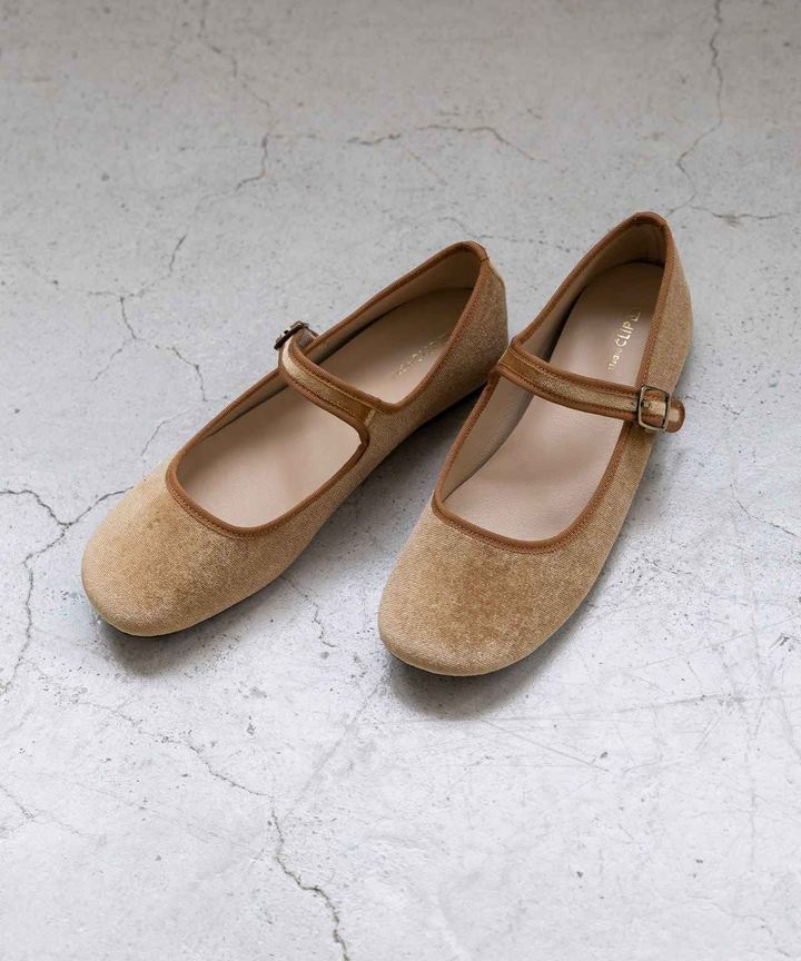 画像1: 出典：.st