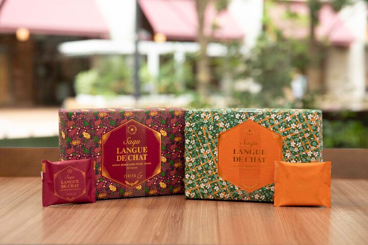 「白い恋人」で有名な「ISHIYA」直営♪道外唯一のカフェで雪のようなパフェにうっとり