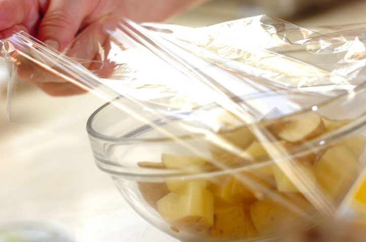 コンビーフポテトの下準備1
