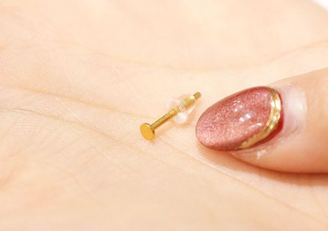 ダイソー ステンレス極小ピアス18G デザイン