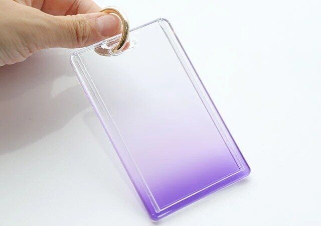 ダイソーのチェキミニ用フォトキーホルダー