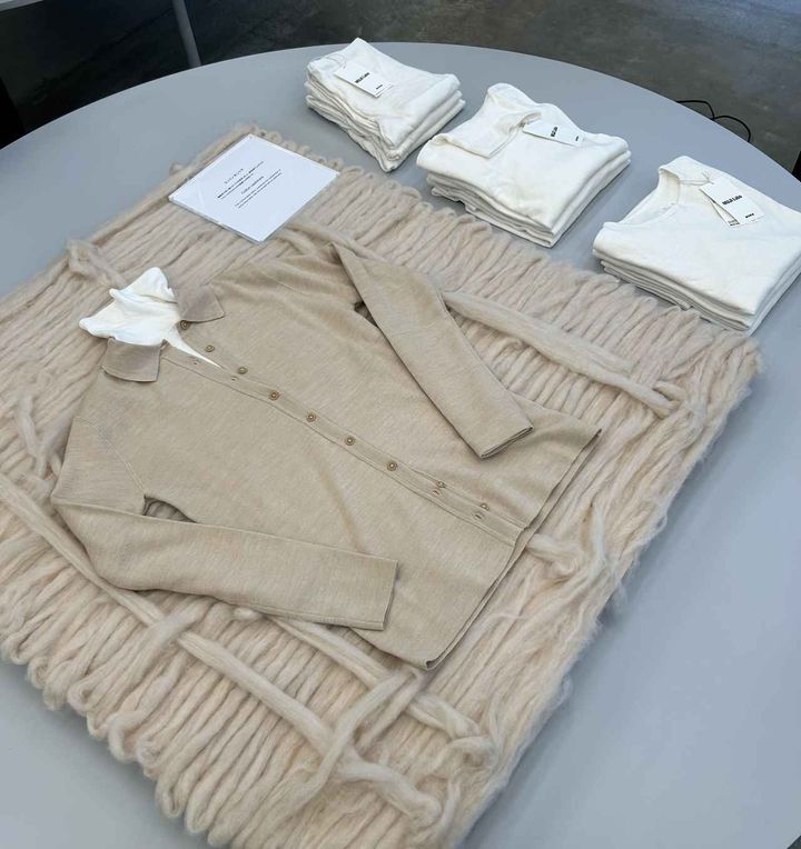 画像: 「コットンカシミヤ」コーナー www.muji.com