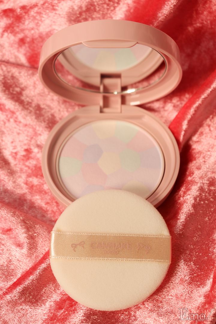 即完の予感・・・！今だけ、ピンクのツイードデザインになったキャンメイクのパウダーに一目惚れ必須♪